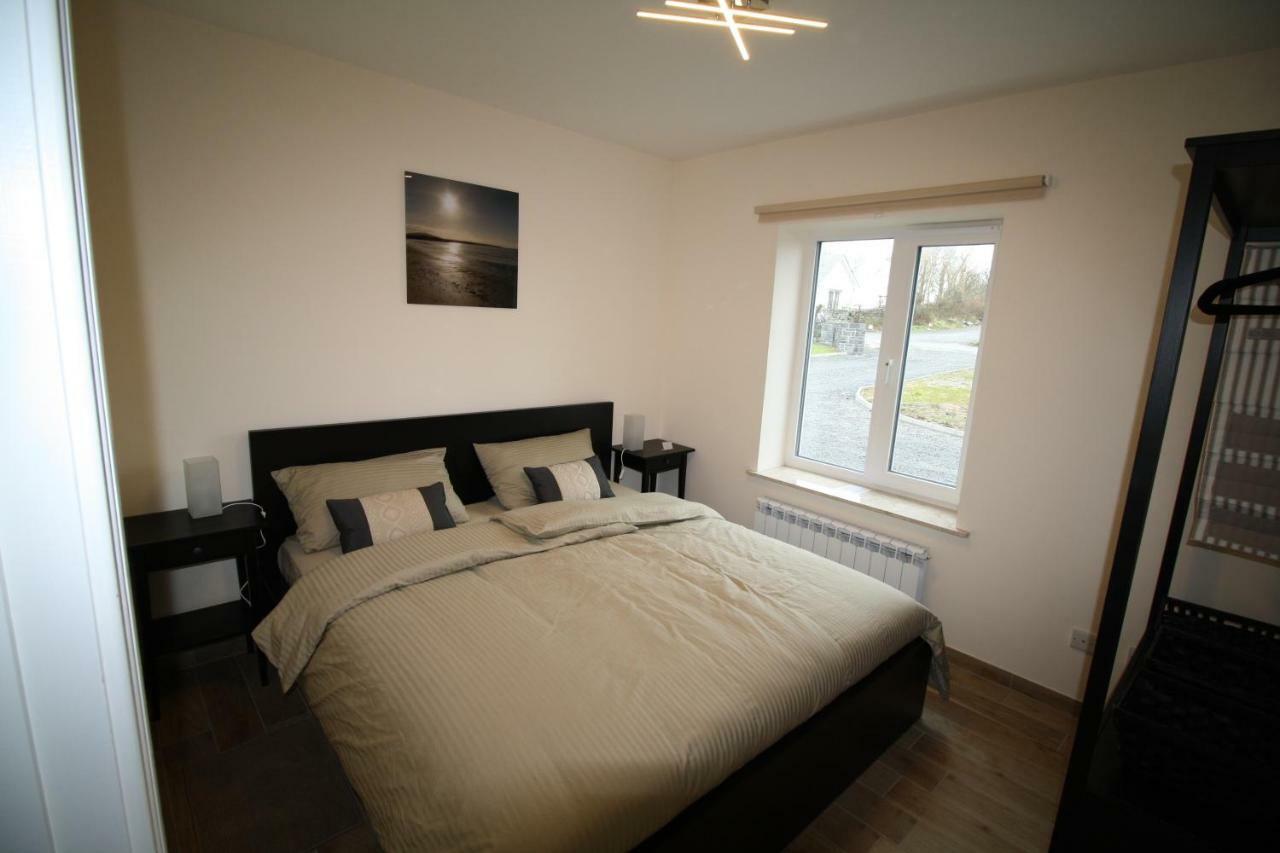 Atlantic Retreat Lodge Kinvara Exteriör bild