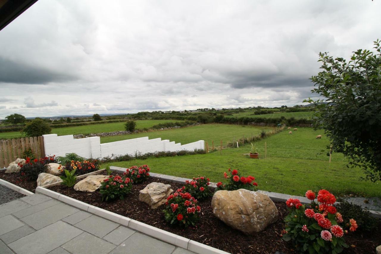 Atlantic Retreat Lodge Kinvara Exteriör bild